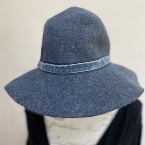 Kathy Jeanne grey wool hat with feather